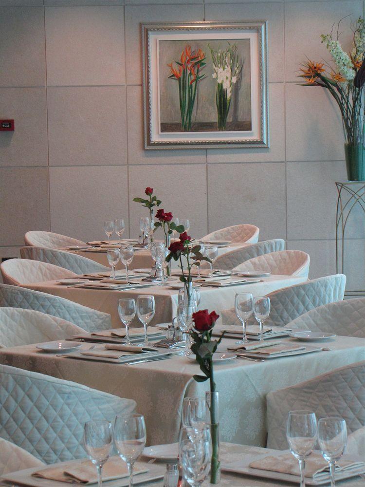 Garden Hotel Мольфетта Экстерьер фото